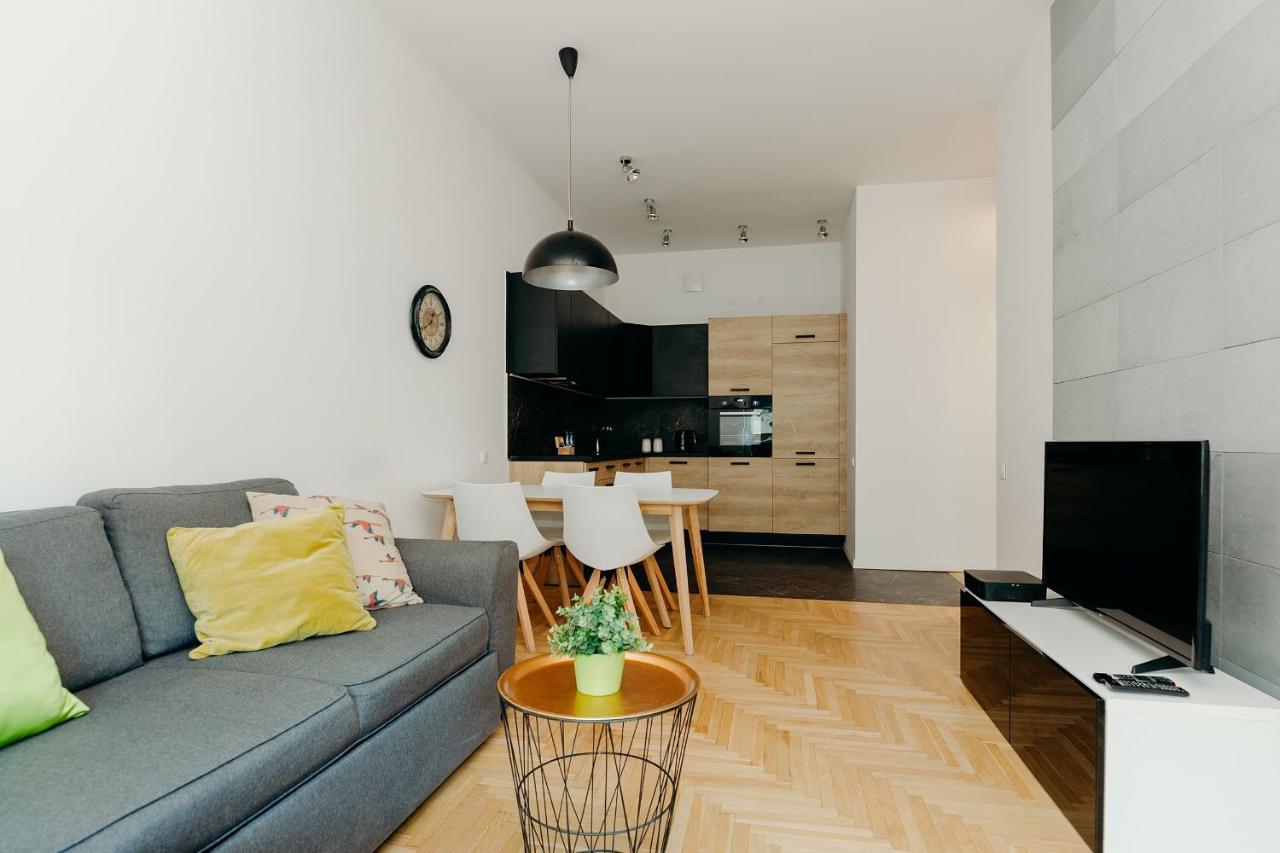 Shortstaypoland Grzybowska Warsaw Ngoại thất bức ảnh